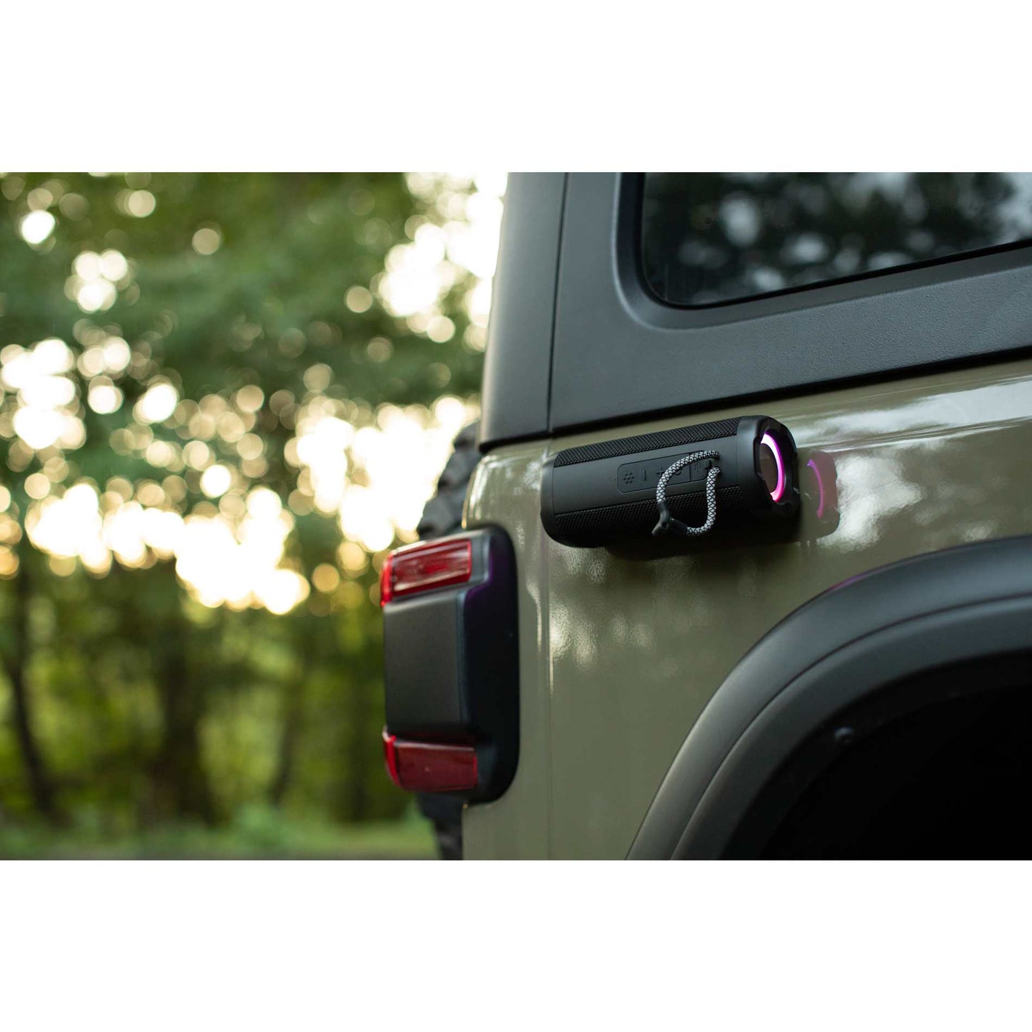 MagKnit Outdoor Bluetooth Speaker with Party Light