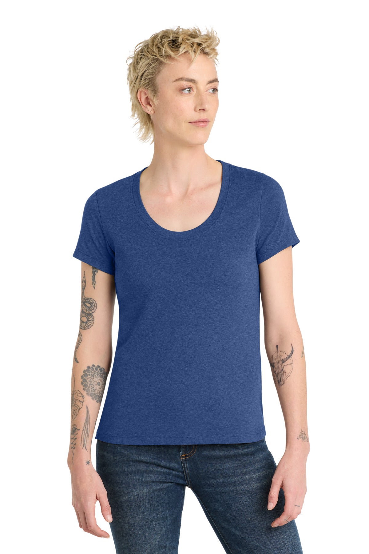 Custom logo District ® Women's Flex Scoop Neck Tee DT7501 in Heathered Deep Royal